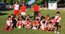 Los bajitos del Millo se mueven en el Parque 